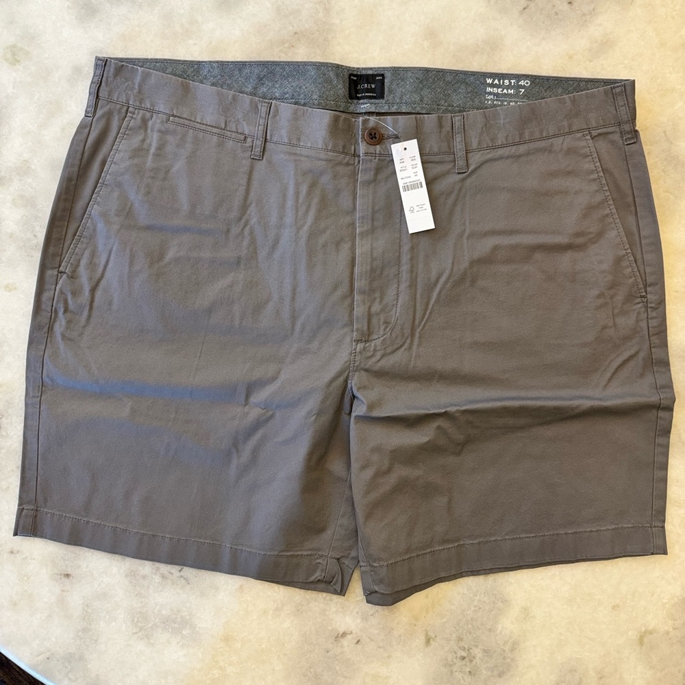 J Crew 7” Stretch Chino Short, Medium Gray, 40